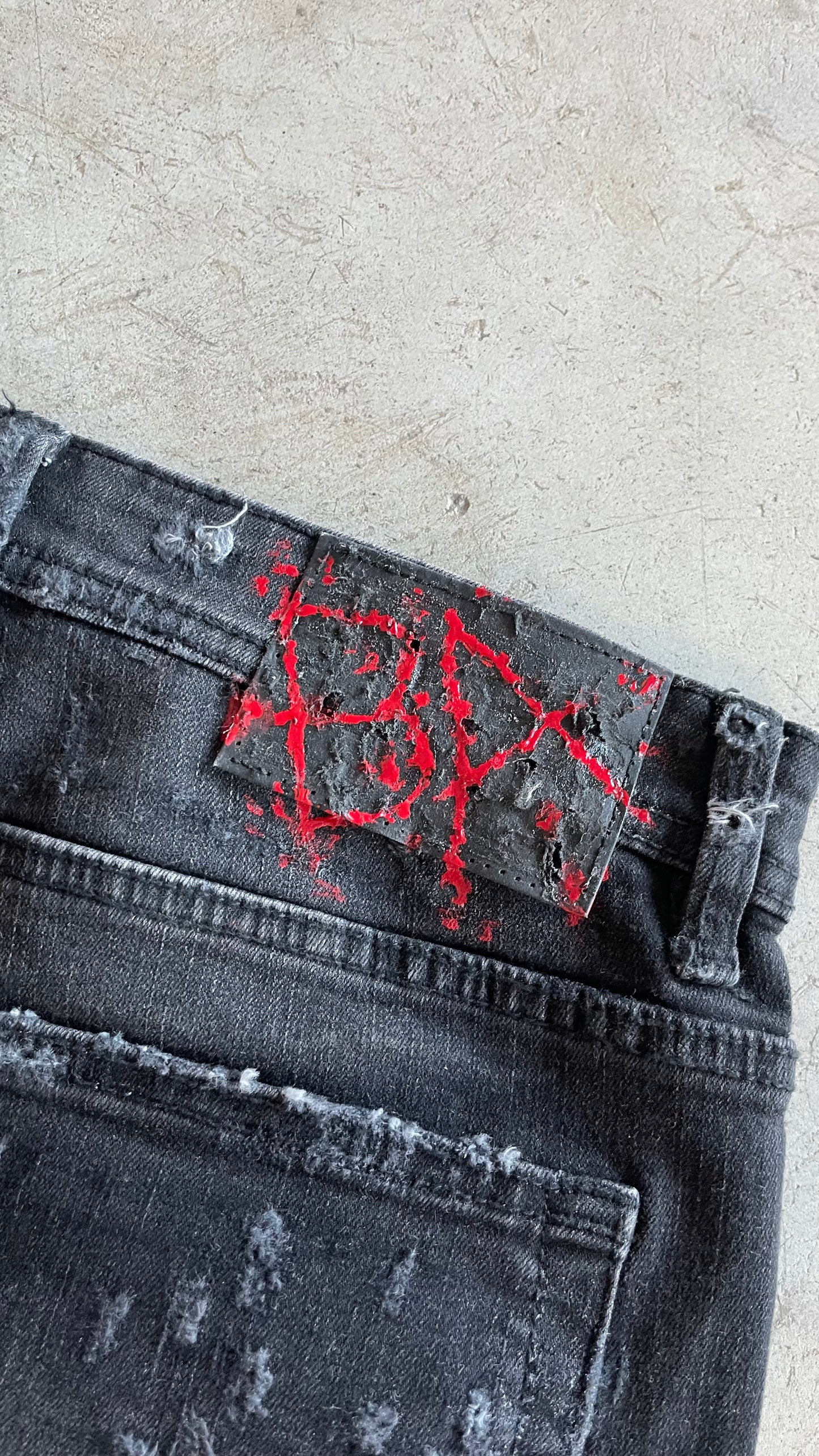 Jeans Collection “BrokeAss//RAW”
